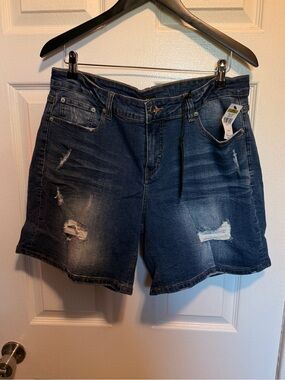 Supplies Women's Distressed Bayou Blue Jean Shorts